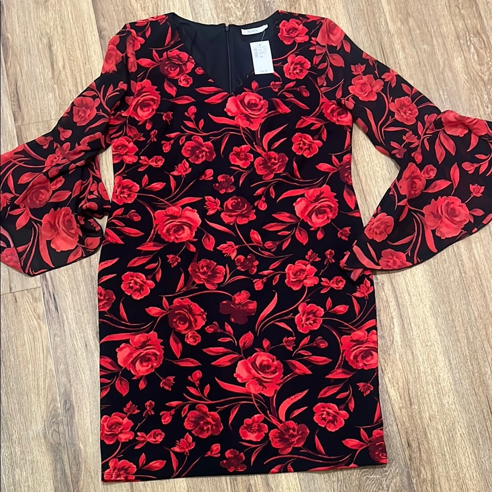 🌹Floral Black and Red Dress